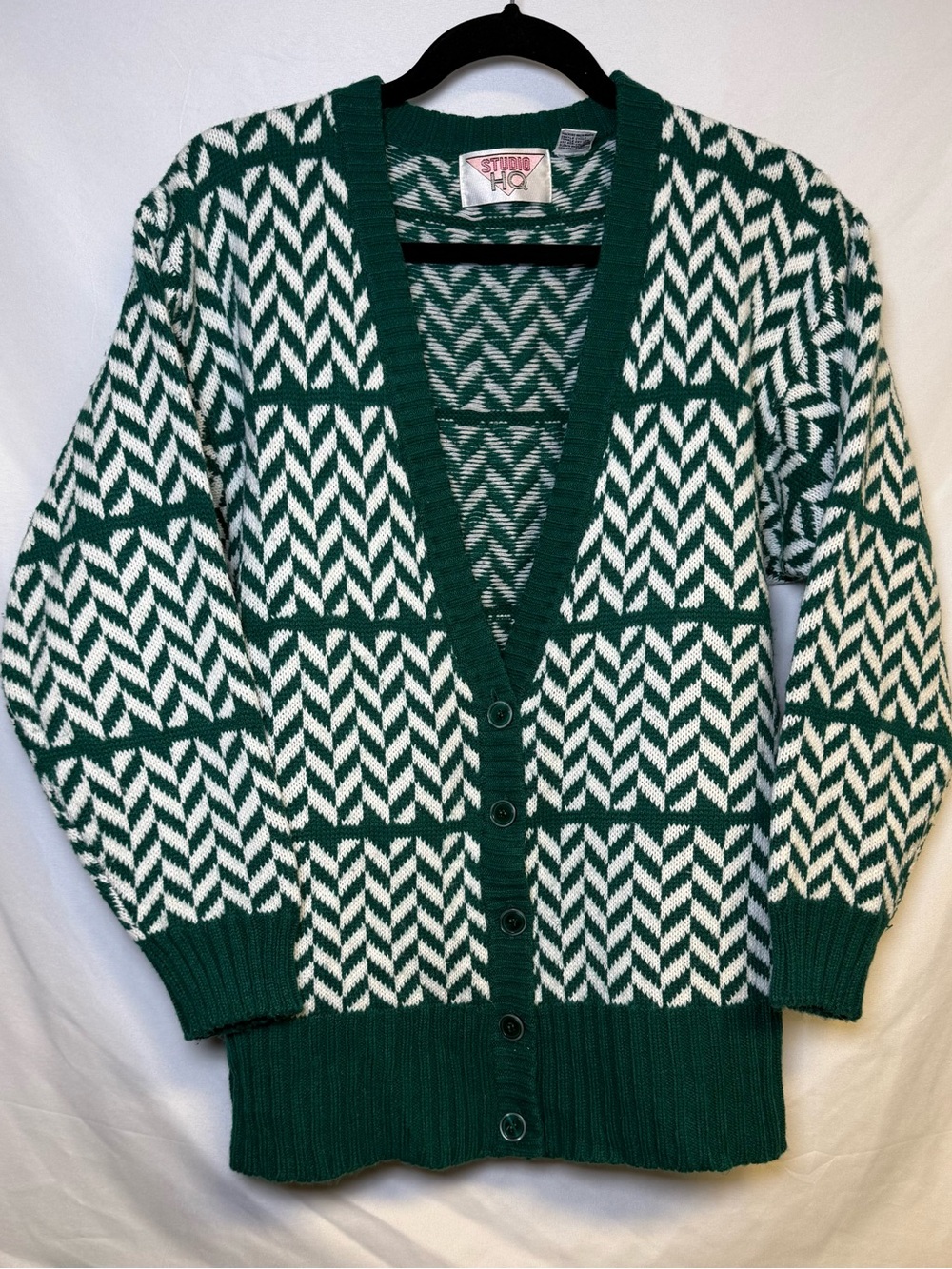 Vintage 80’s Green & White V-Neck Patterned Cardigan Sweater